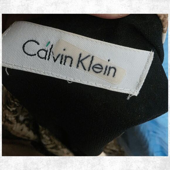 Calvin Klein Snakeskin Blouse – Size L – Animal Print Tie-Neck Top - Picture 2 of 6